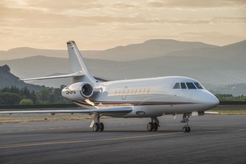 netjets private jet charter