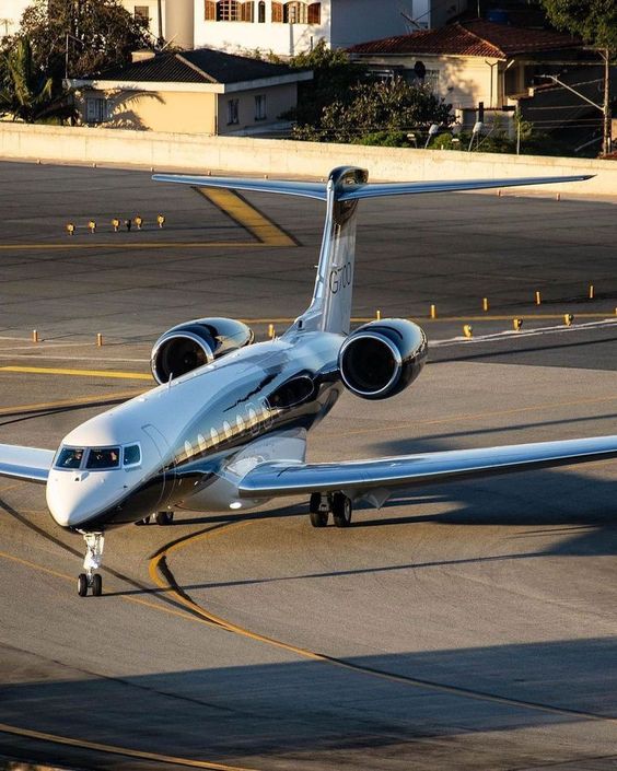 Private Jet Los Angeles