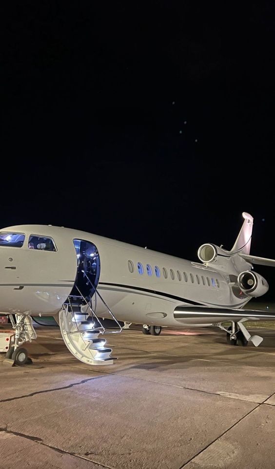 Renting a private jet