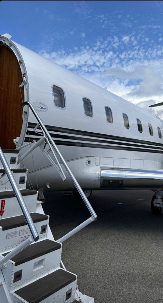 There are two ways to reserve a private jet. In the beginning, you can use operators to charter a flight. The people who physically oversee the collection of jets are the operators