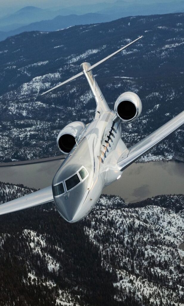 charter private aircraft